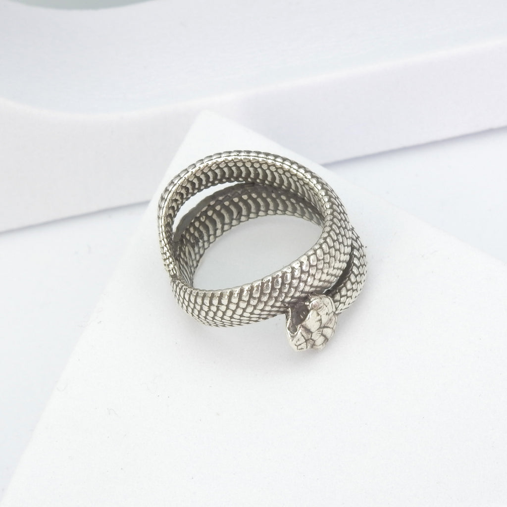 Sterling Silver Wide Coiled Snake Ring Size 9