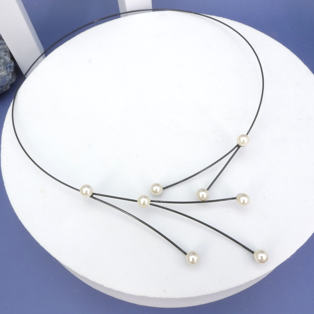 Memory Wire Floating Pearls Necklace