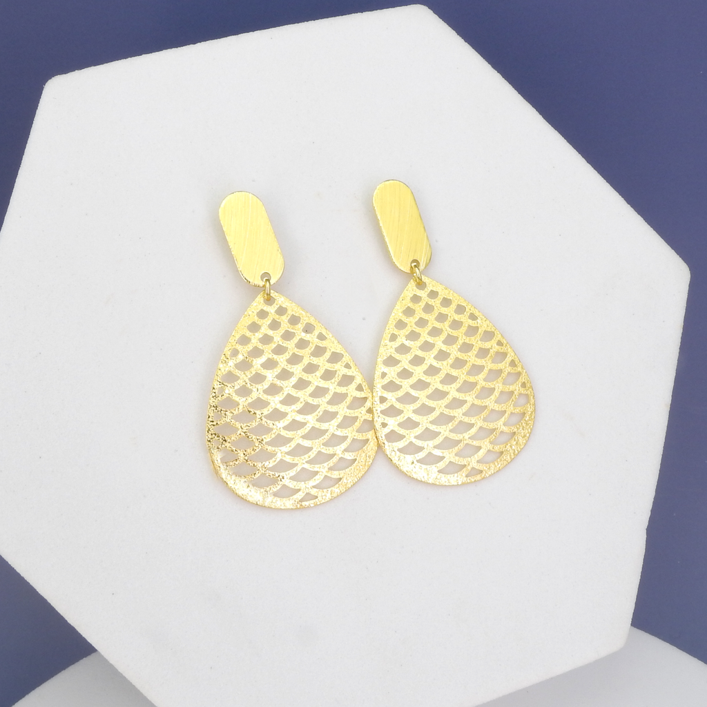 18KT Gold Plated Filigree Dangle Earrings