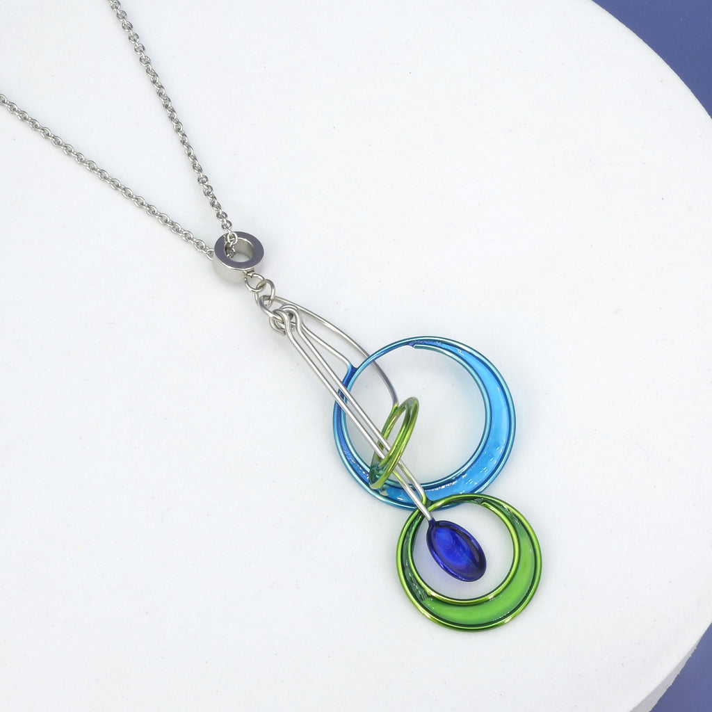 Stainless Steel Kinetic Resin Necklace