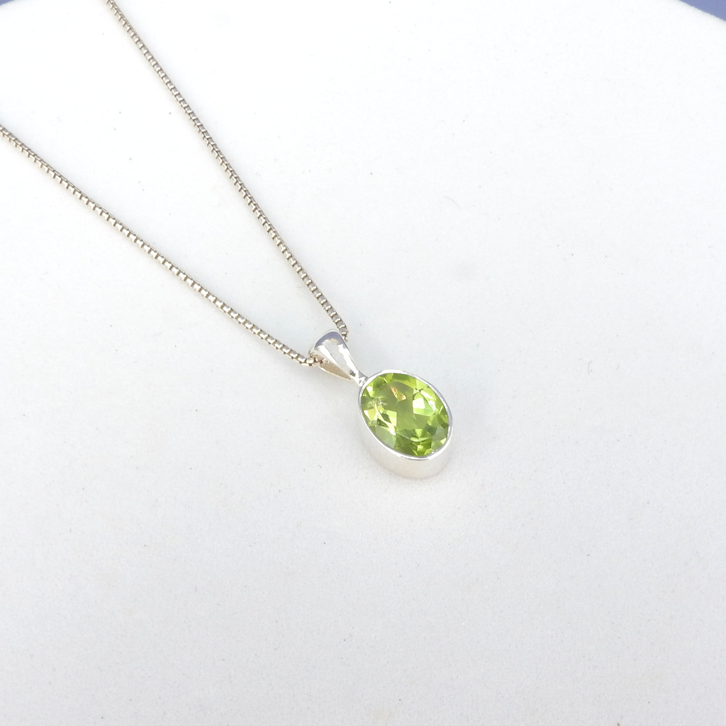 Sterling Silver Small Oval Faceted Peridot Pendant
