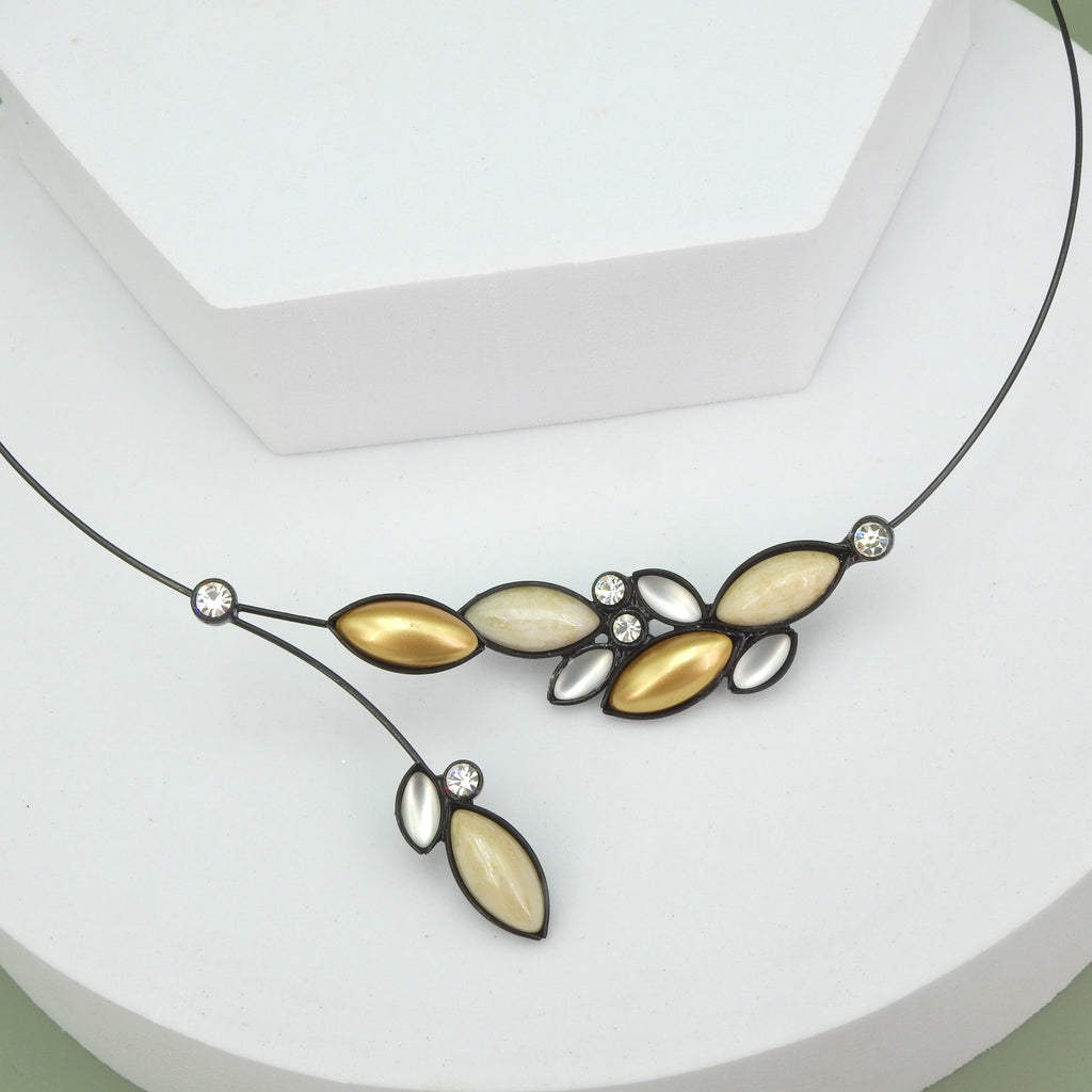 Memory Wire Gold & Beige Leaf Cluster Necklace