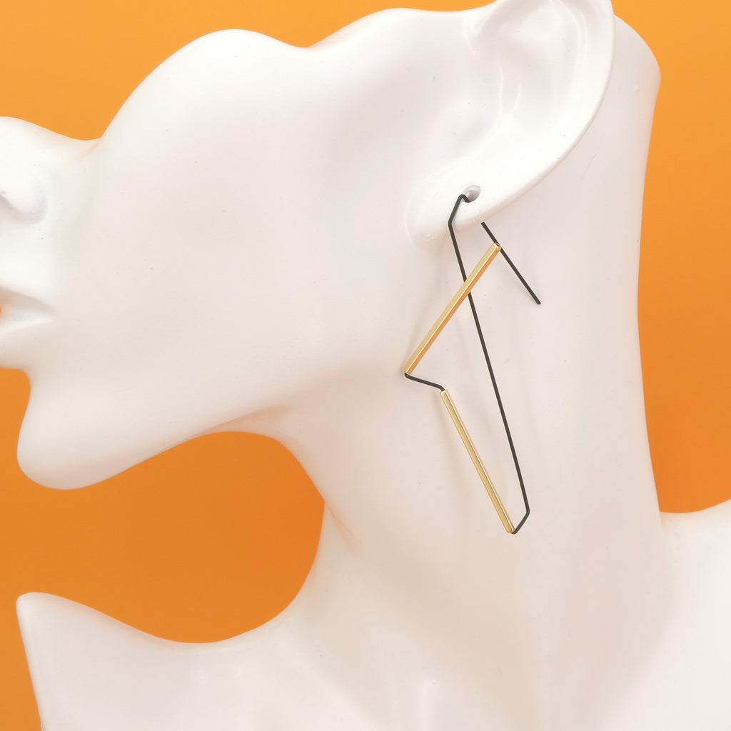 Black & Gold Wire Modern Earrings