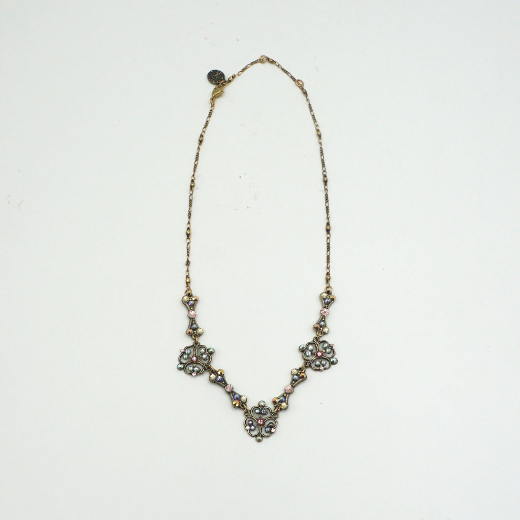 Open Stone Clover Necklace