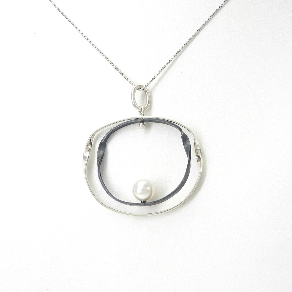 Sterling Silver Twisted Hoop & Pearl Necklace