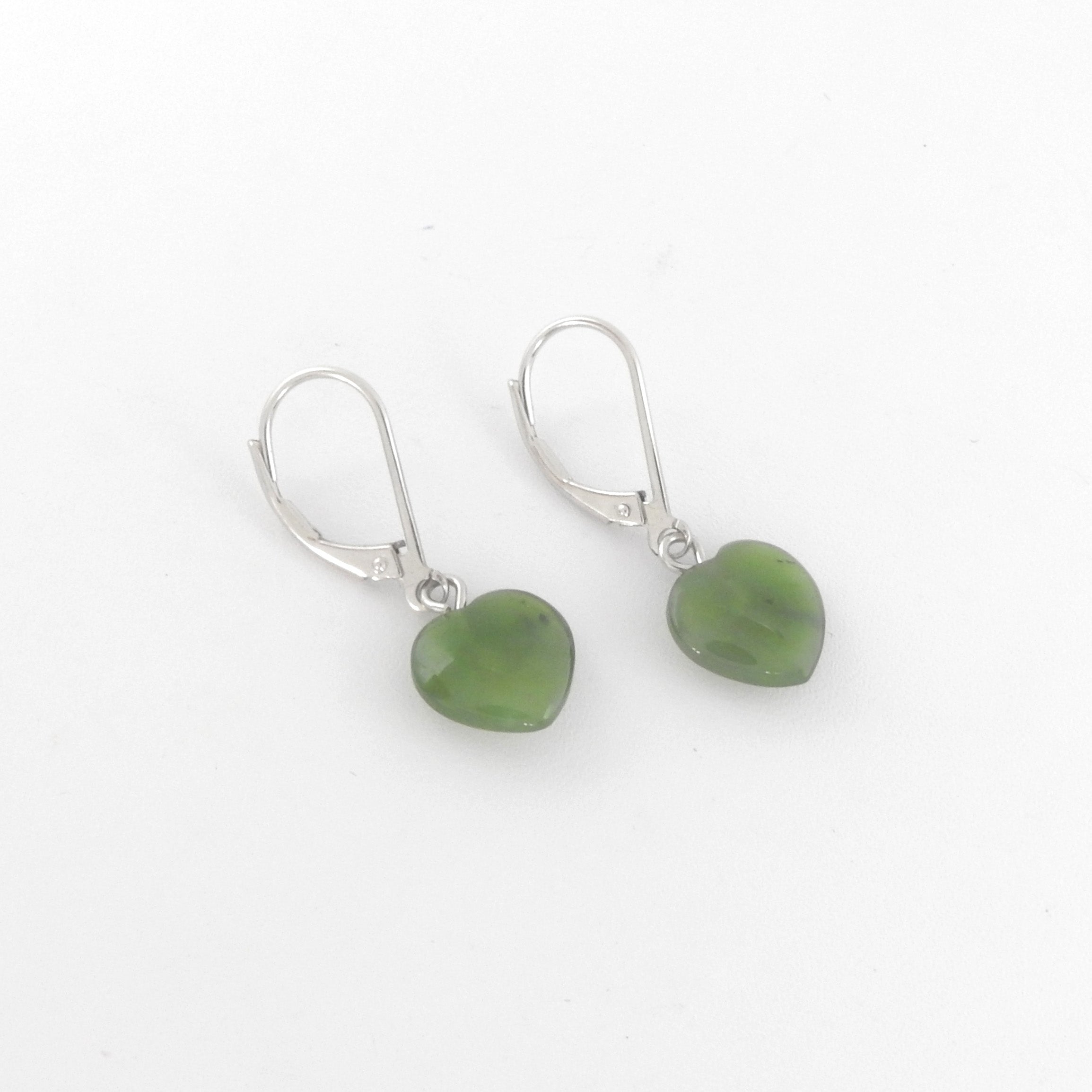 Jade heart online earrings