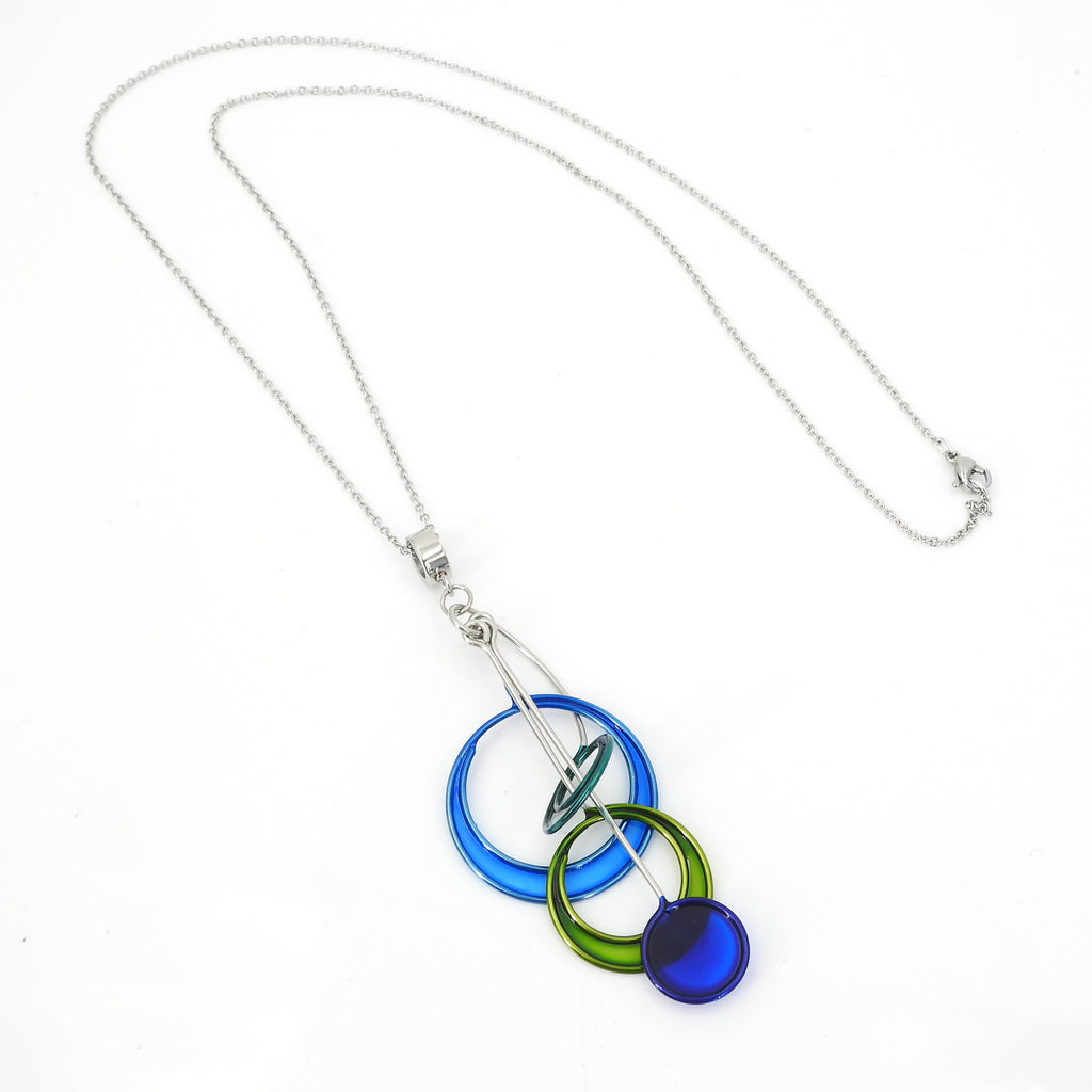 Stainless Steel Kinetic Resin Necklace