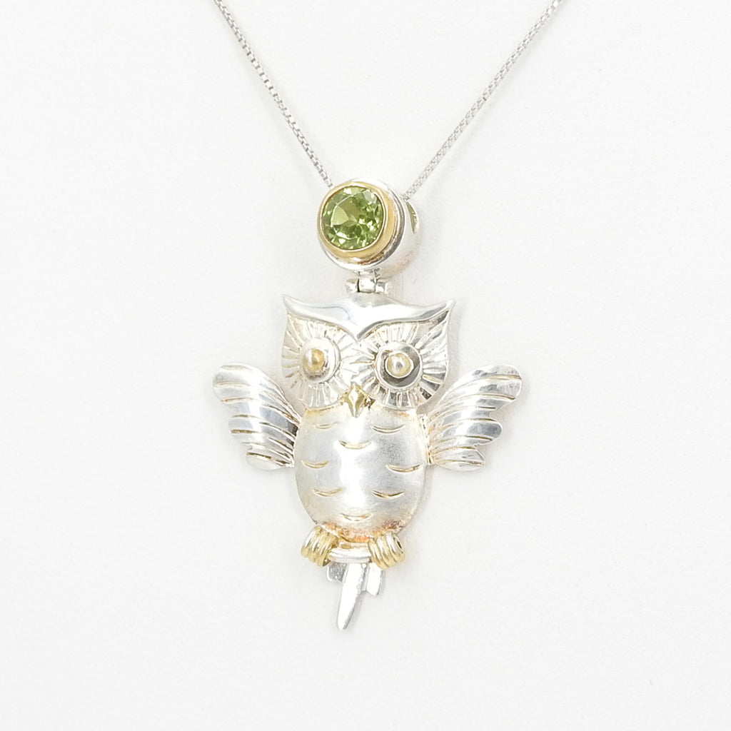 Sterling Silver Gold Vermeil Owl & Peridot Pendant