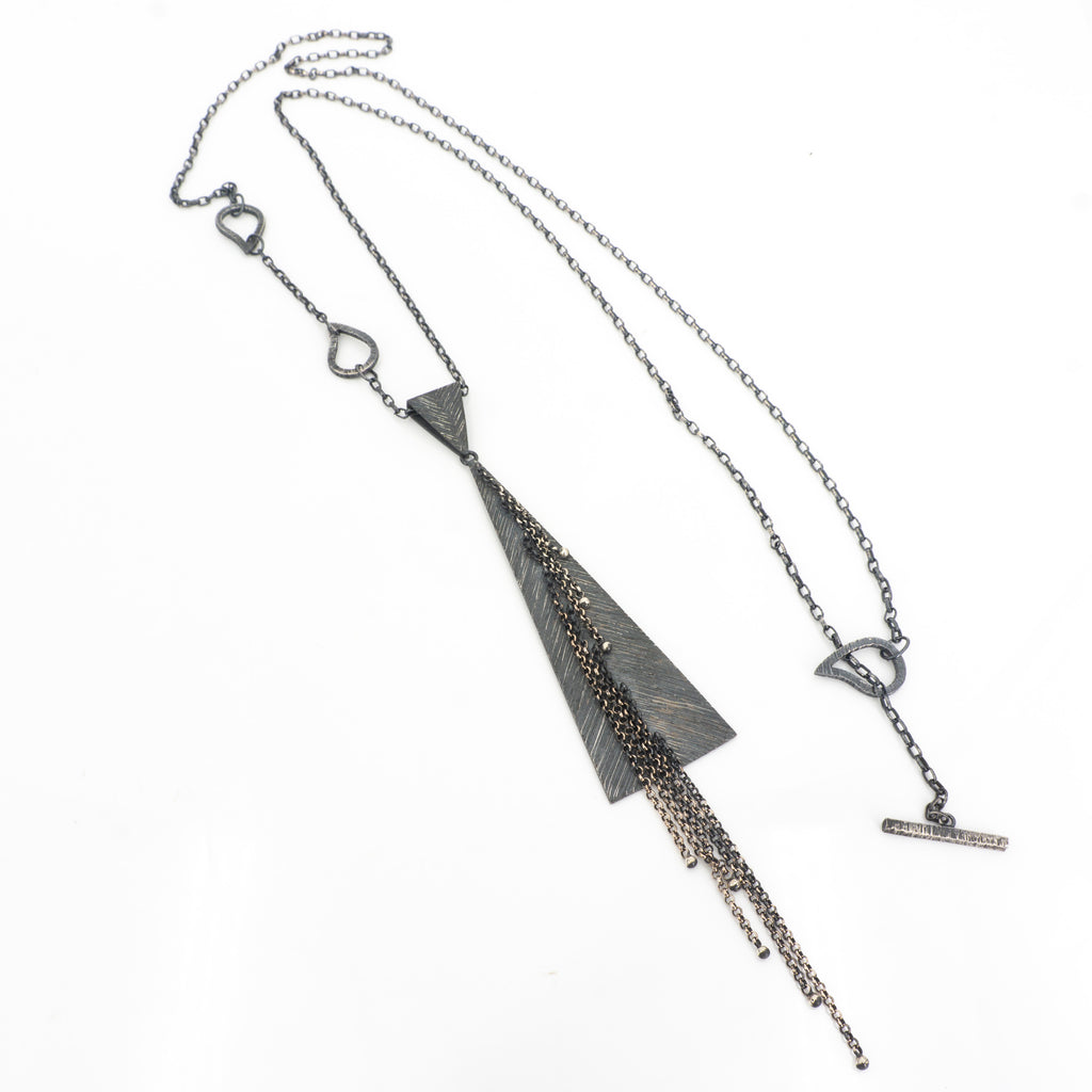 S/S Texture Oxidized Triangle Necklace
