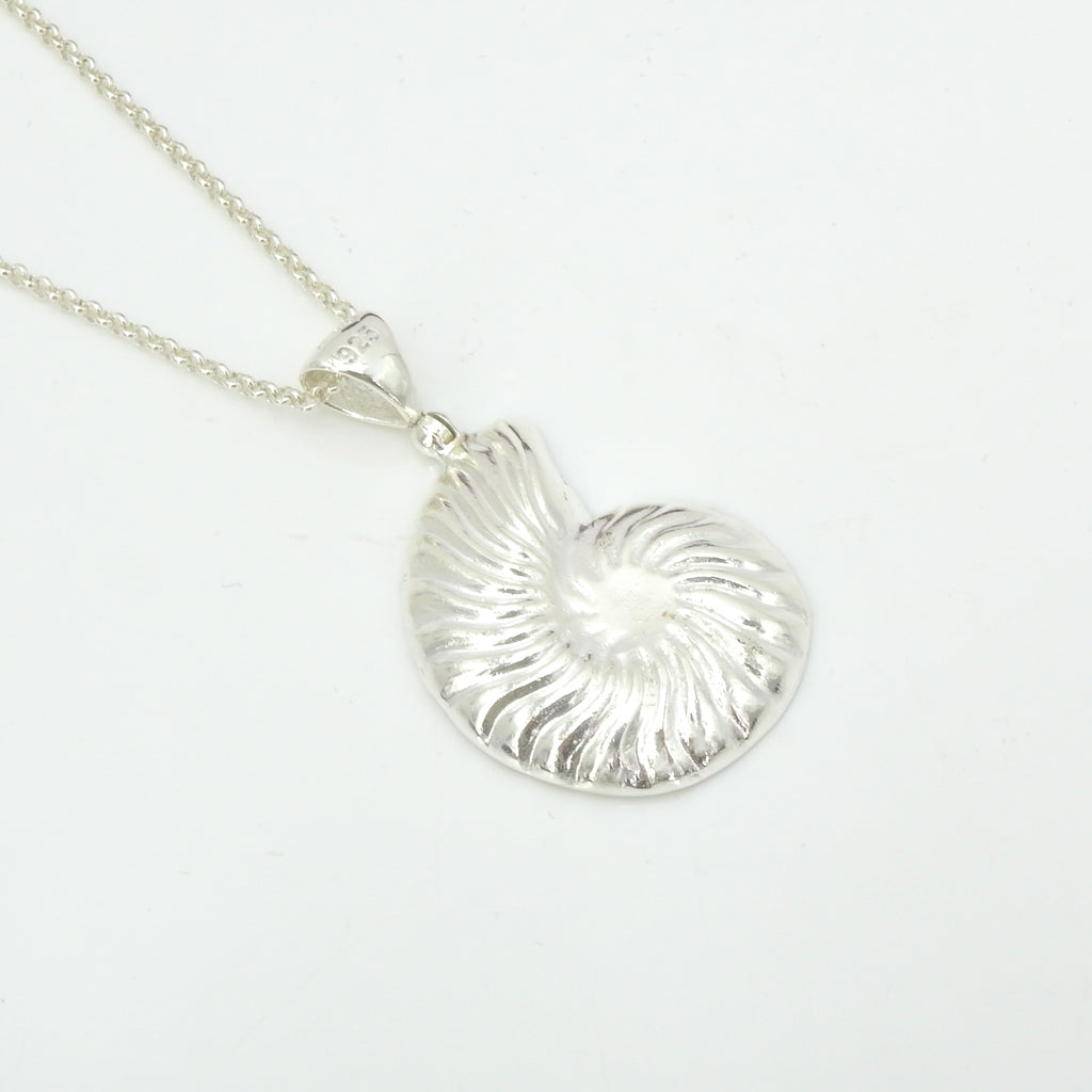 Sterling Silver Shell Shaped Abalone Pendant