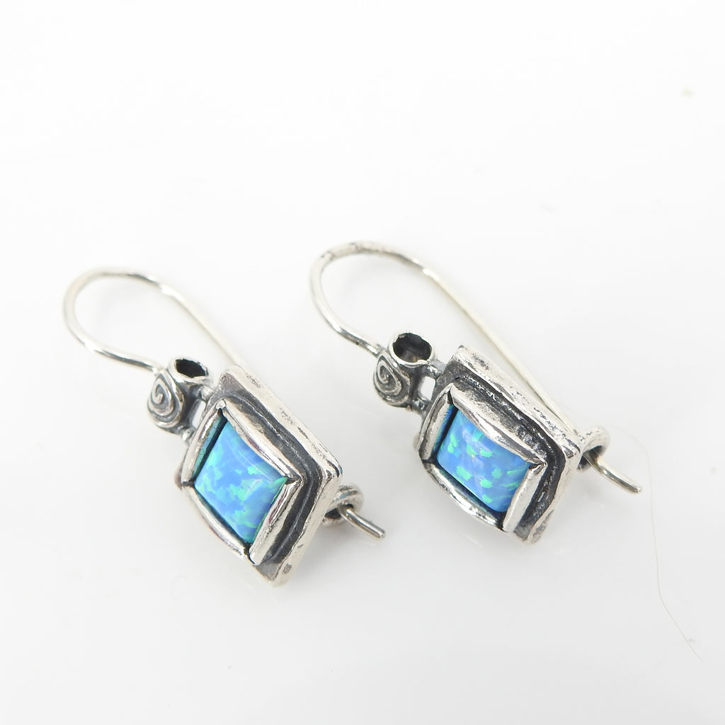 S/S Square Lab Opal Earring